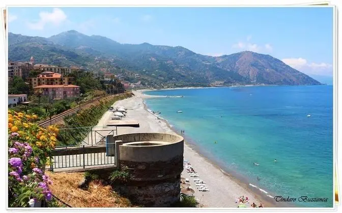 Oda, 2 Yatak Odası, Sigara İçilebilir, Buzdolabı