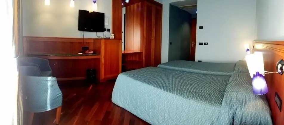 İki Ayrı Yataklı Oda
