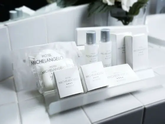 Standard Tek Büyük veya İki Ayrı Yataklı Oda, Balkon, Kısmi Deniz Manzaralı