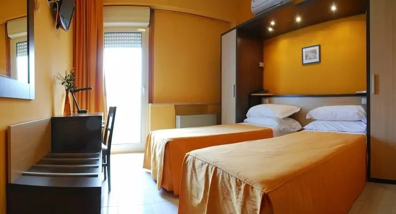 Standard İki Ayrı Yataklı Oda