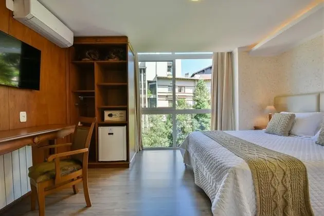 Deluxe Üç Kişilik Oda