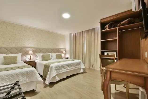 Deluxe Üç Kişilik Oda