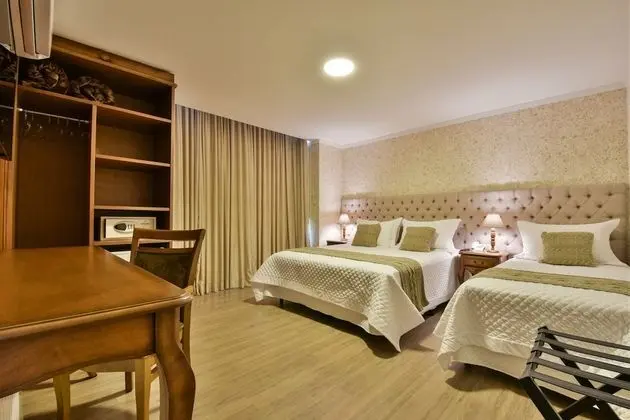 Deluxe Üç Kişilik Oda