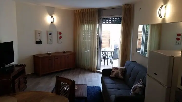 Apart Daire, 1 Yatak Odası, Mutfak (private garden)