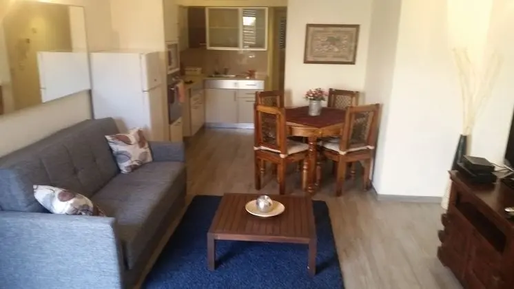 Apart Daire, 1 Yatak Odası, Mutfak (private garden)