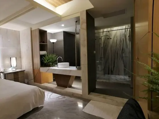 Deluxe Tek Büyük Yataklı Oda, 1 Yatak Odası, Küvet