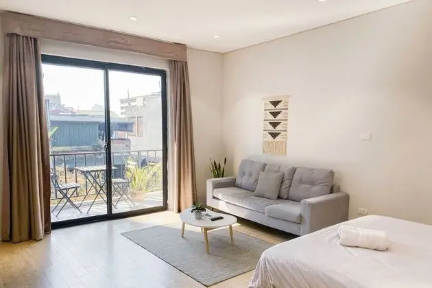 Stüdyo, Balkon
