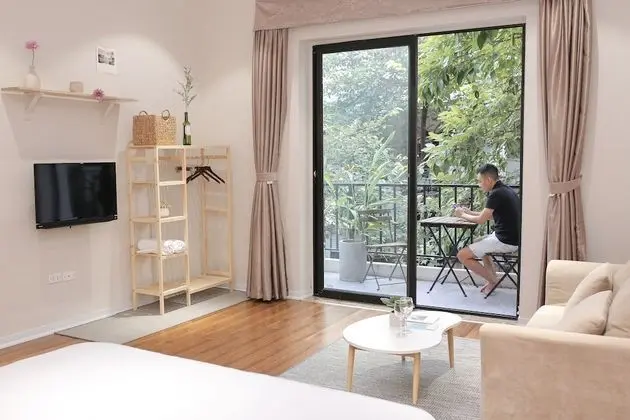 Stüdyo, Balkon