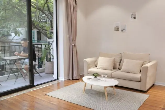 Stüdyo, Balkon