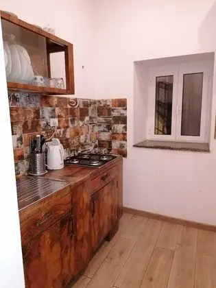 İki Ayrı Yataklı Oda, Ortak Banyo (Guido)