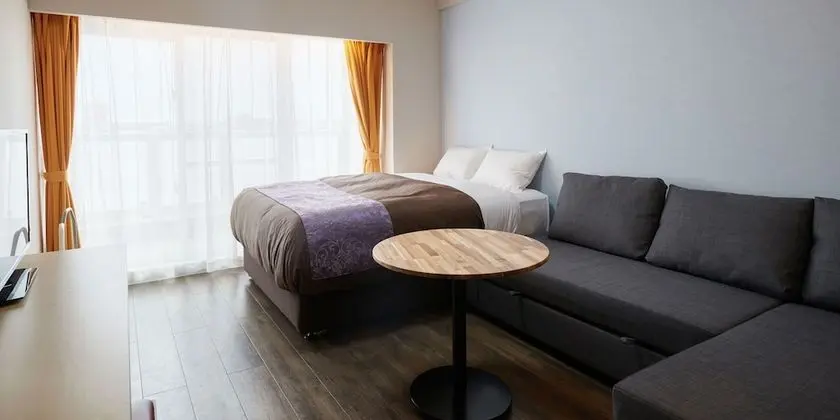 Family Dört Kişilik Oda, Sigara İçilmez