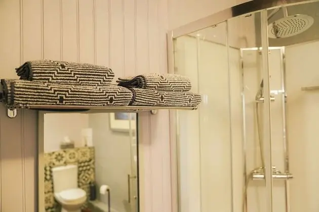 Classic Tek Büyük Yataklı Oda, Bahçe Manzaralı