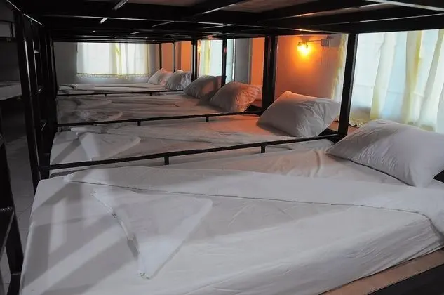 Mixed Dorm A - 8 Beds