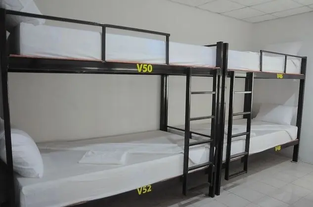 Mixed Dorm A - 8 Beds