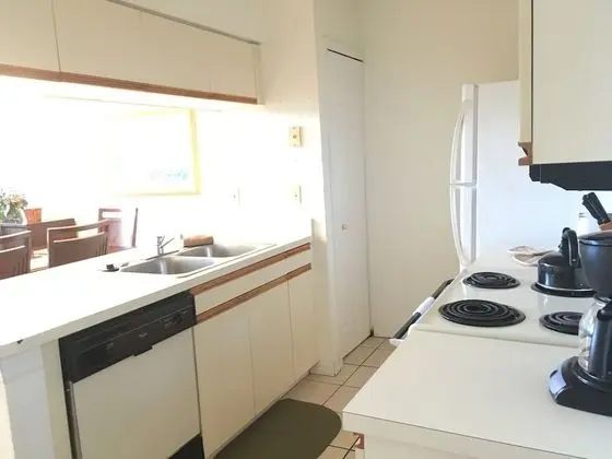 Ev, 3 Yatak Odası, Bahçe Manzaralı, Havuz Kenarı