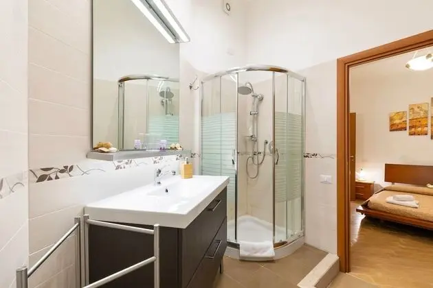 Deluxe Oda (Augusto)