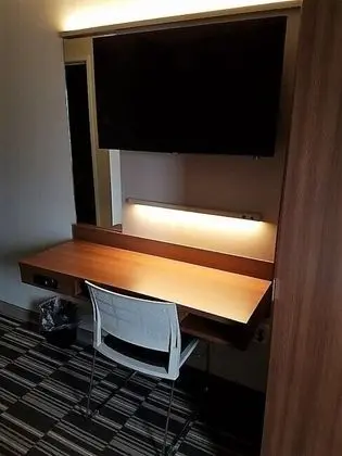 Standard Room, 1 Queen Bed, Non Smoking, Non-Pet