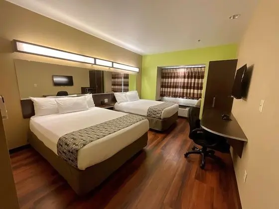 Standard Oda, 2 Büyük (Queen) Boy Yatak, Sigara İçilmez, Buzdolabı ve Mikrodalga