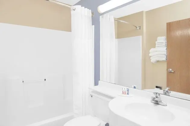 Oda, 1 Büyük (Queen) Boy Yatak, Sigara İçilmez