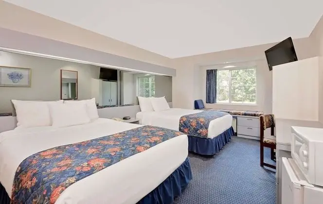 Standard Oda, 2 Büyük (Queen) Boy Yatak