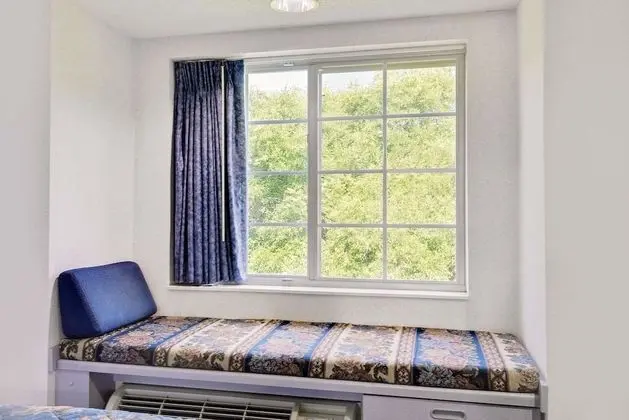 Standard Oda, 2 Büyük (Queen) Boy Yatak