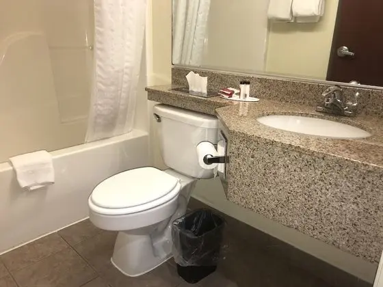 Standard Oda, 2 Büyük (Queen) Boy Yatak