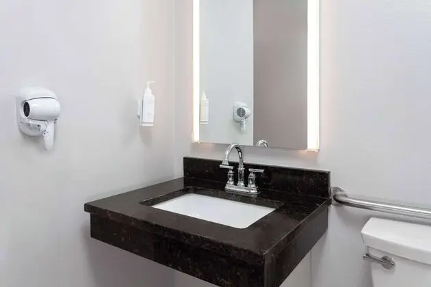Engellilere Uygun Banyo