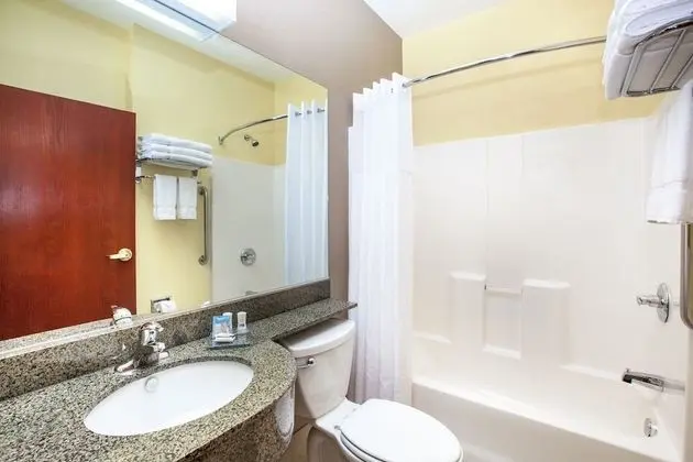 Standard Oda, 1 Büyük (Queen) Boy Yatak