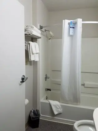 Standard Oda, 1 Büyük (Queen) Boy Yatak, Sigara İçilmez