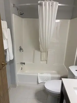 Standard Oda, 1 Büyük (Queen) Boy Yatak, Sigara İçilmez