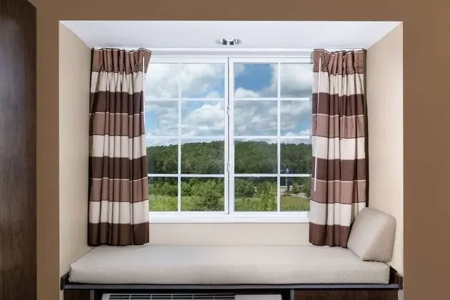 Standard Oda, 1 Büyük (Queen) Boy Yatak