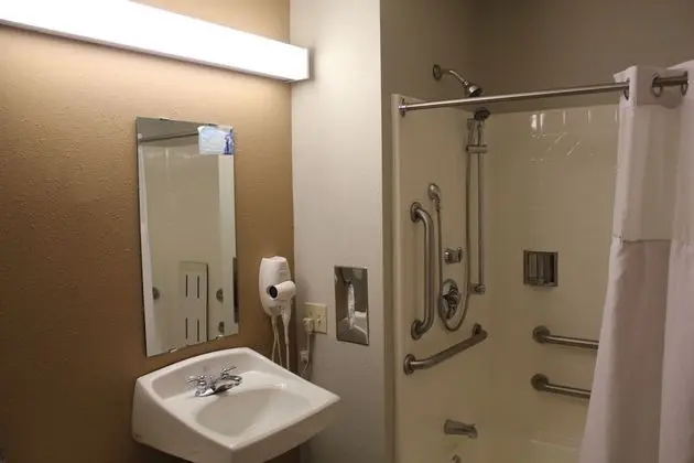 Stüdyo Süit, 1 Büyük (Queen) Boy Yatak, Engellilere Uygun, Sigara İçilmez