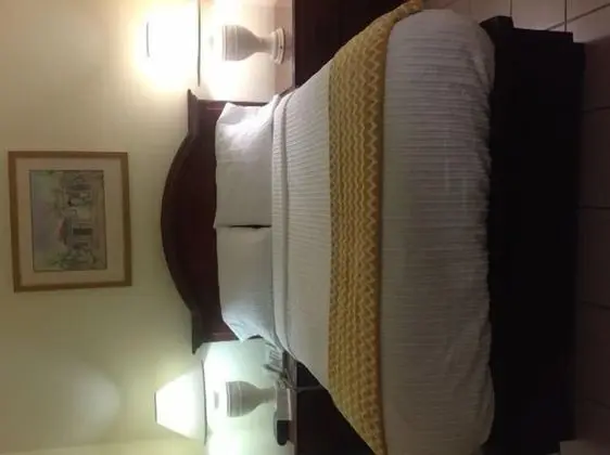 Standard Oda, 1 Büyük (Queen) Boy Yatak