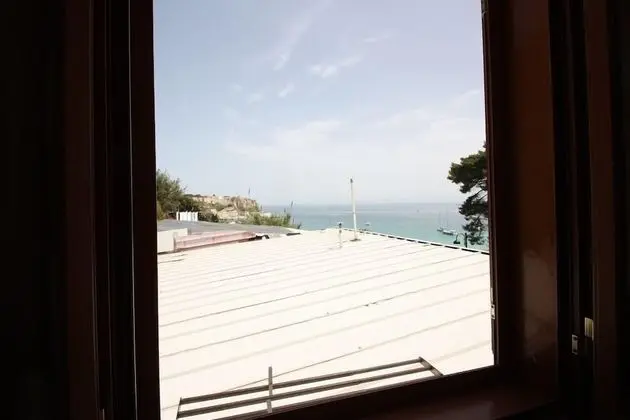 Basic Tek Büyük veya İki Ayrı Yataklı Oda, Deniz Manzaralı (Per Colpa di un Gabbiano)