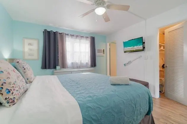 Daire (Gorgeous Nautical Condo Near Beach)