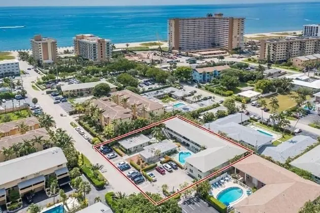 Daire (Gorgeous Nautical Condo Near Beach)