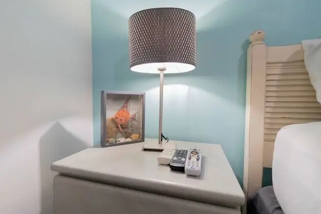 Daire (Gorgeous Nautical Condo Near Beach)