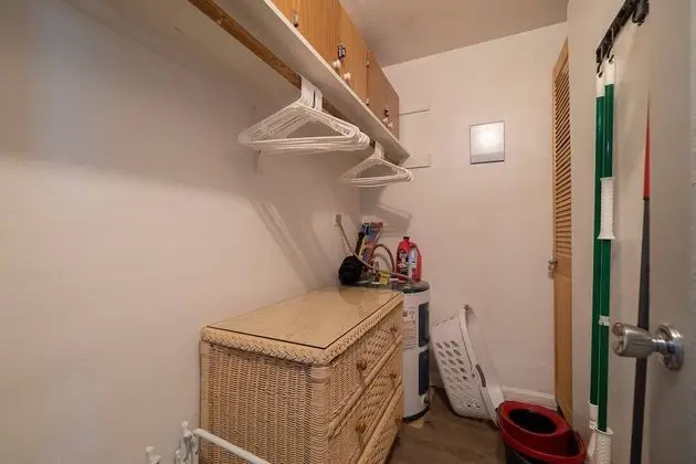 Daire (Gorgeous Nautical Condo Near Beach)