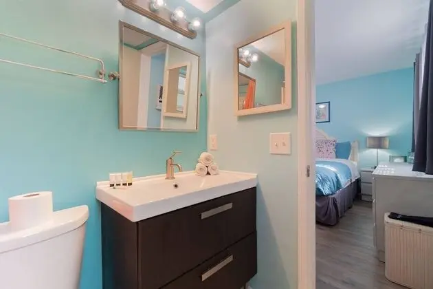 Daire (Gorgeous Nautical Condo Near Beach)