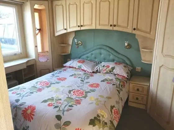 Kulübe, Birden Çok Yatak