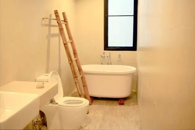 Superior Tek Büyük Yataklı Oda, 1 En Büyük (King) Boy Yatak, Balkon, Bahçe Manzaralı