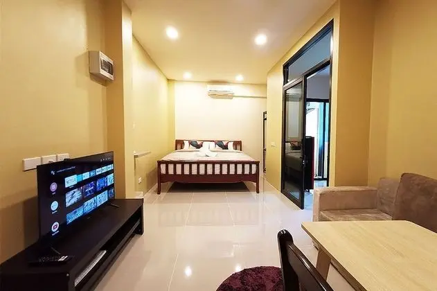 Deluxe Tek Büyük Yataklı Oda