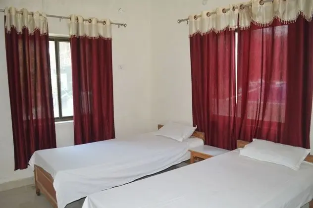 Basic Tek Büyük veya İki Ayrı Yataklı Oda, 2 Tek Kişilik Yatak, Sigara İçilmez