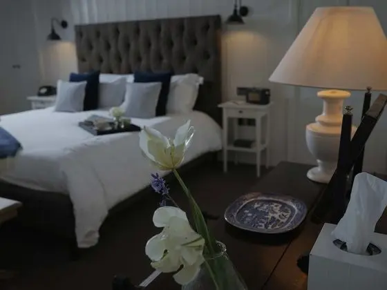 Tek Büyük Yataklı Oda (The Tack Room)