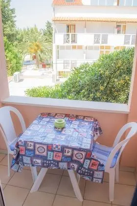 Standard Apart Daire, Balkon (2+2)