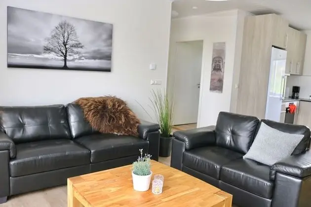 Apart Daire, 2 Yatak Odası (Hlíðin B & C)
