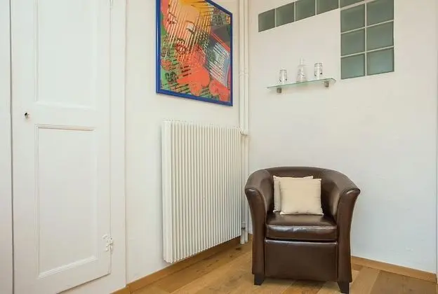 Tek Büyük Yataklı Oda (Forum)