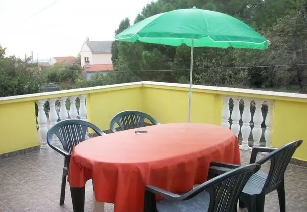 Apart Daire (Midi - with two apartments - A2(3))