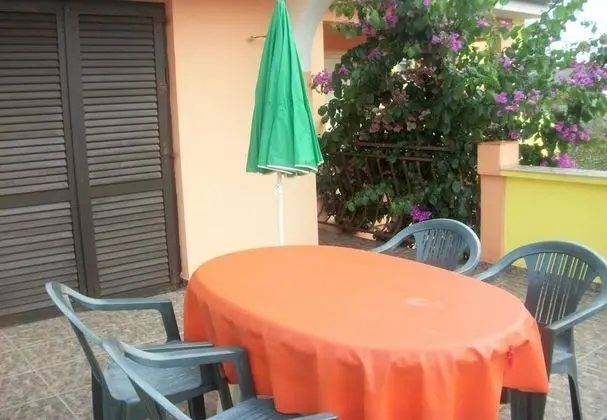 Apart Daire (Midi - with two apartments - A2(3))