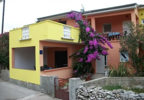 Apart Daire (Midi - with two apartments - A2(3))